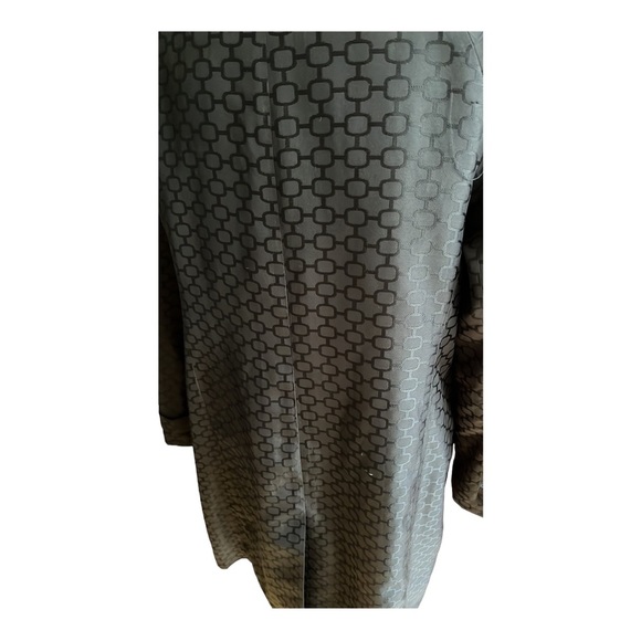 1 MADISON black on black print 3/4 trench rain coat needs buttons replac… - Picture 5 of 7